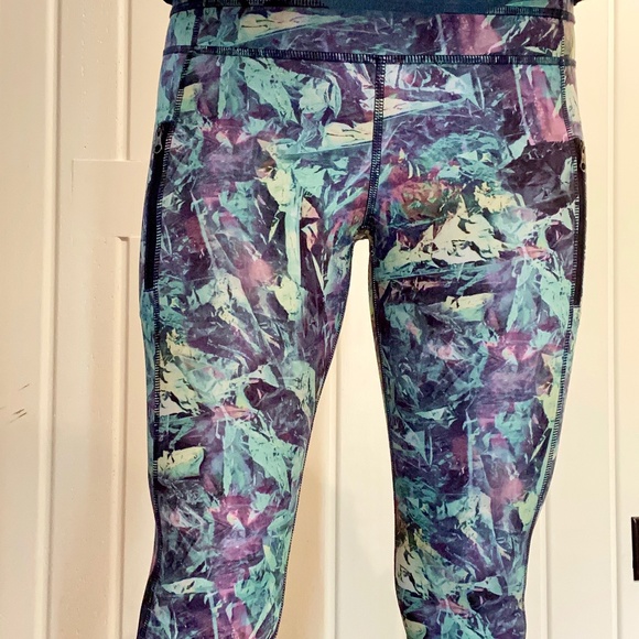 lululemon athletica Pants - NWOT  LULULEMON LEGGINGS Sz 6
